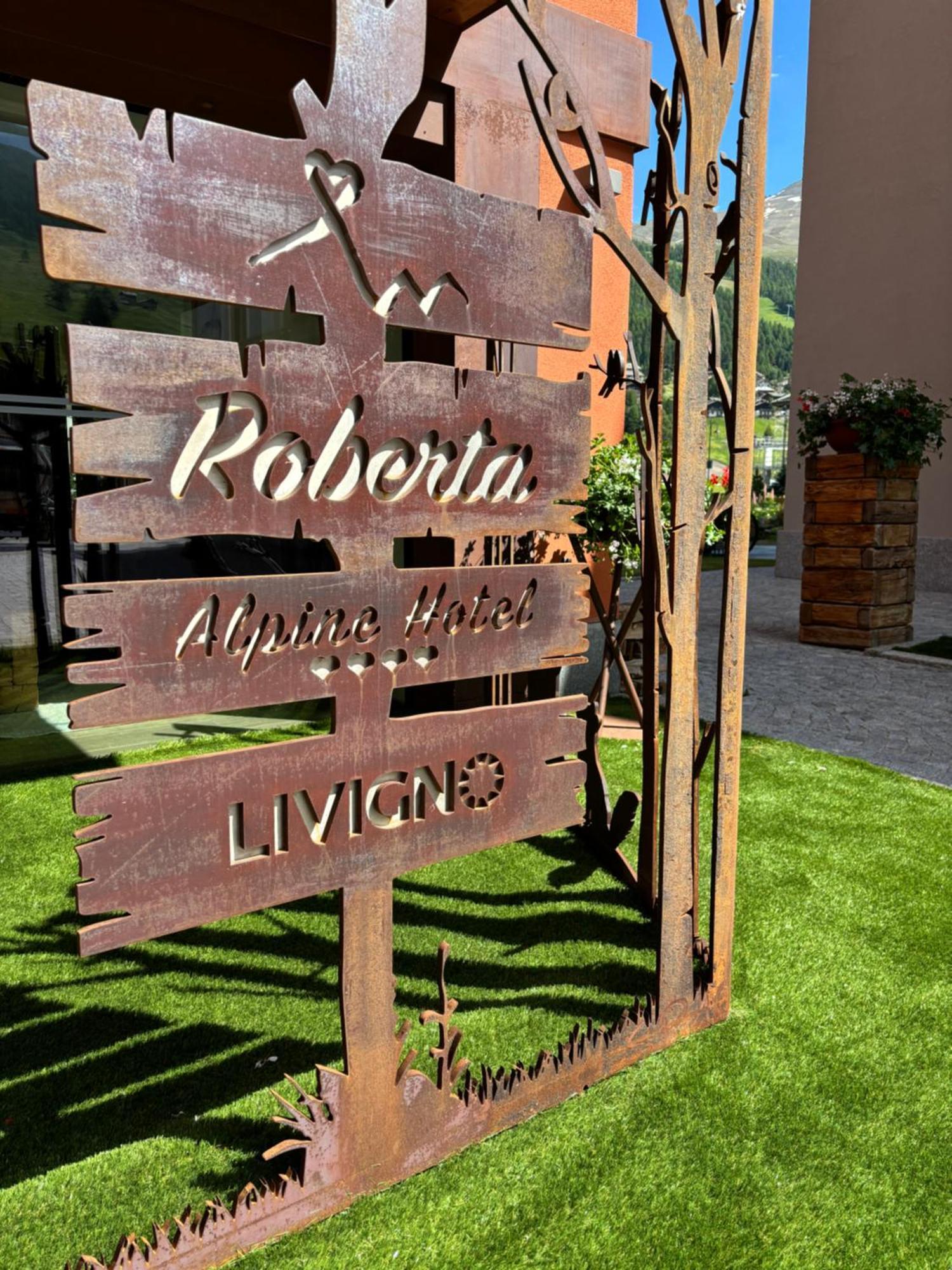 Hotel Roberta Alpine Adults Only Livigno Exterior photo